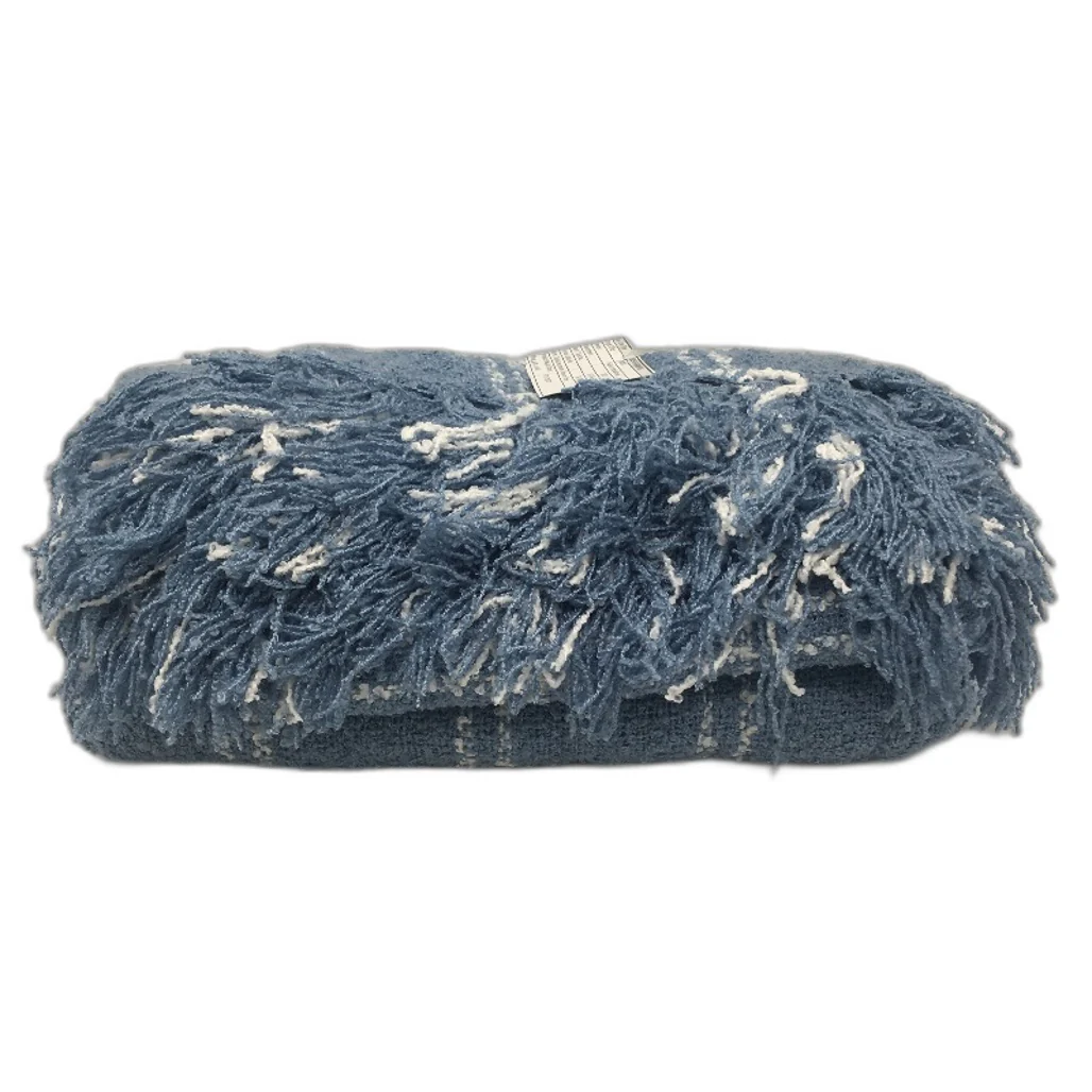 Target Blue Check Knit Style Tassled Edged Throw Rug Blanket 127 x 152cm NEW - Image 2