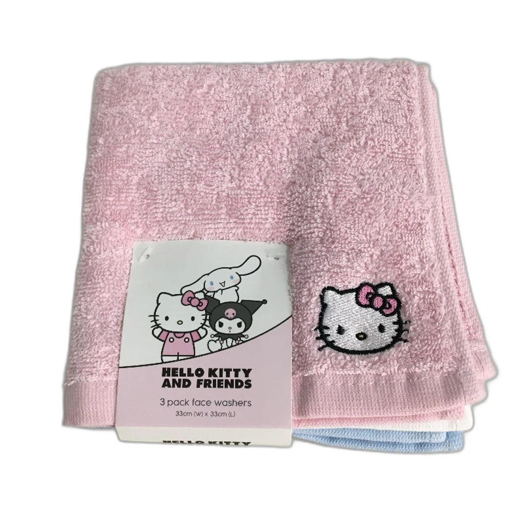 Hello Kitty and Friends Beach Towel and 3 Pack Face Washers Bundle NEW - Image 5