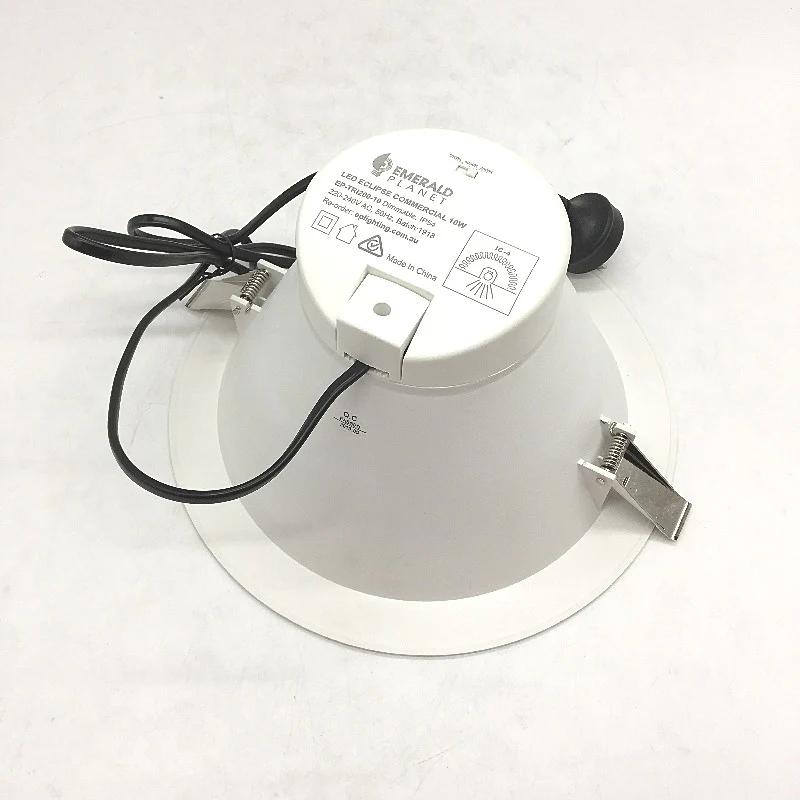 Emerald Planet Eclipse Commercial 1 Piece 10W Switchable LED Downlight DEMO - Image 3