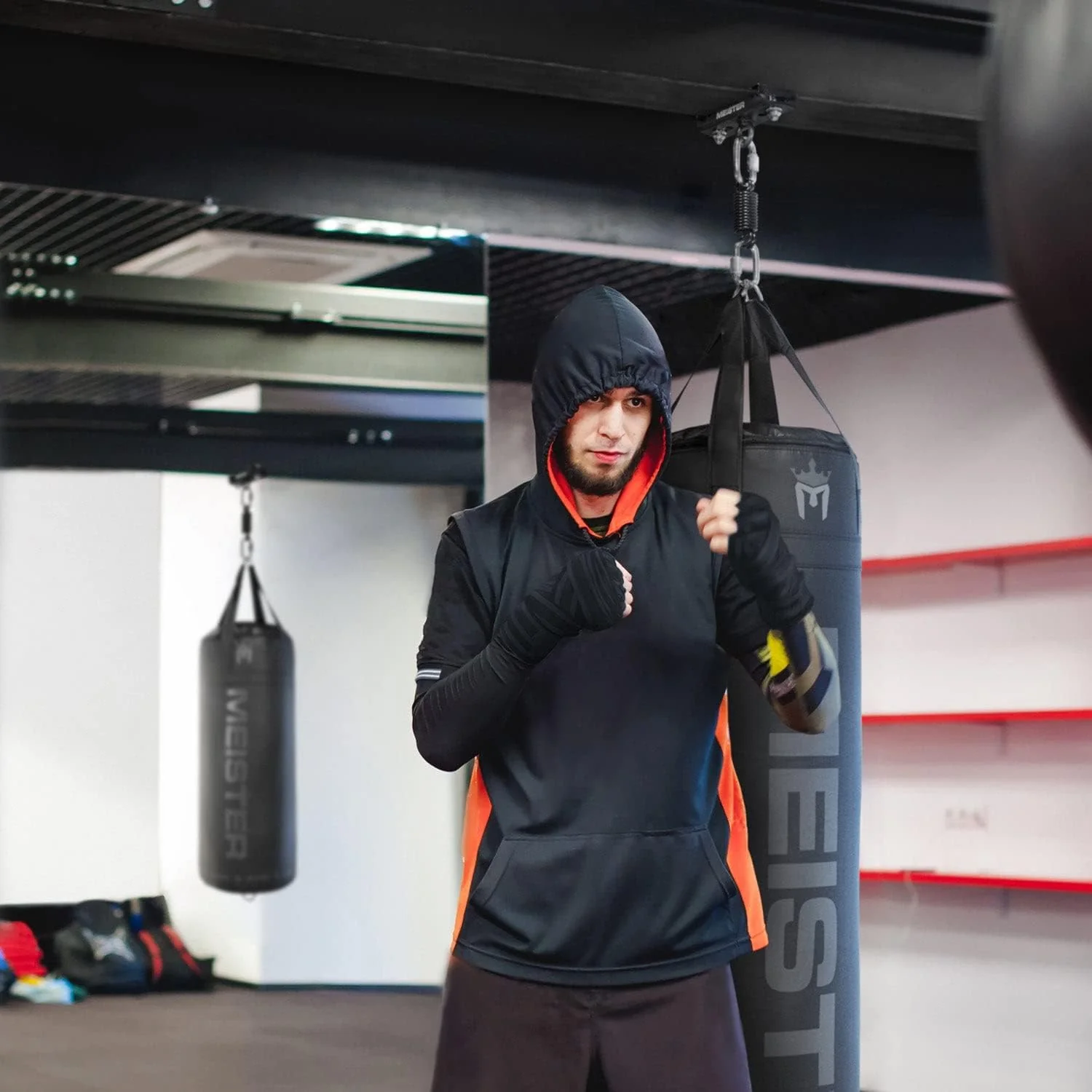 Meister Matte Black Beam Clamp Hanger Mount for Boxing & MMA Heavy Bags DEMO - Image 4