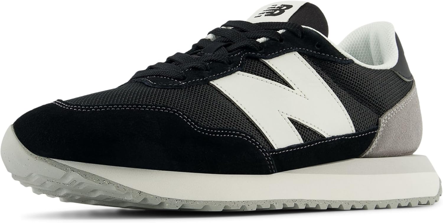 New Balance Lightweight Cushioned Sneakers BLACK/NB 103 WHITE Mens US 6 NEW - Image 5