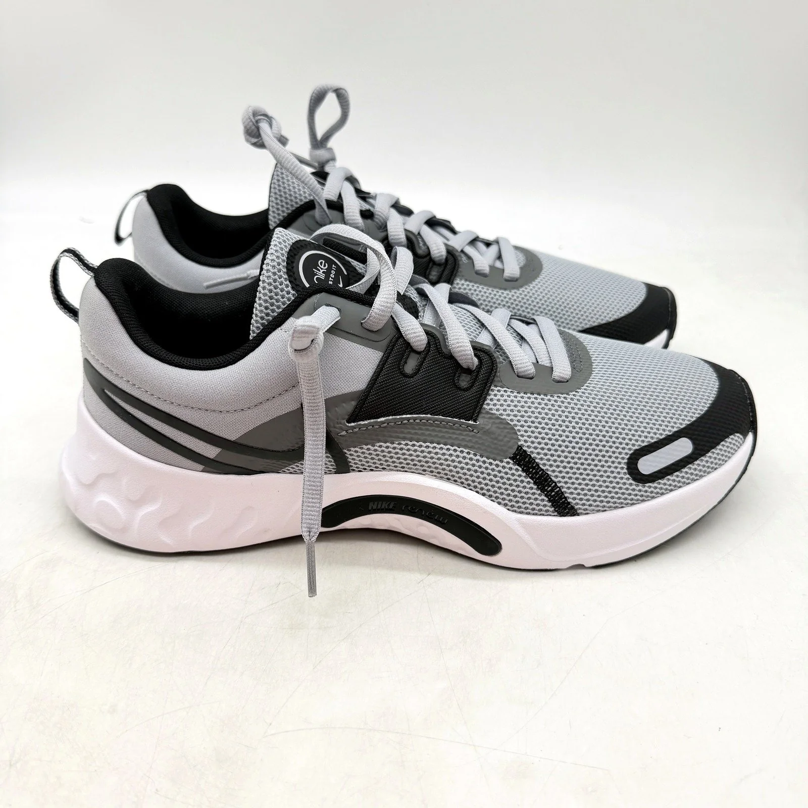 Nike Mens Renew Retaliation 3 Sneakers in Wolf Grey/Black Size US 10 NEW - Image 5