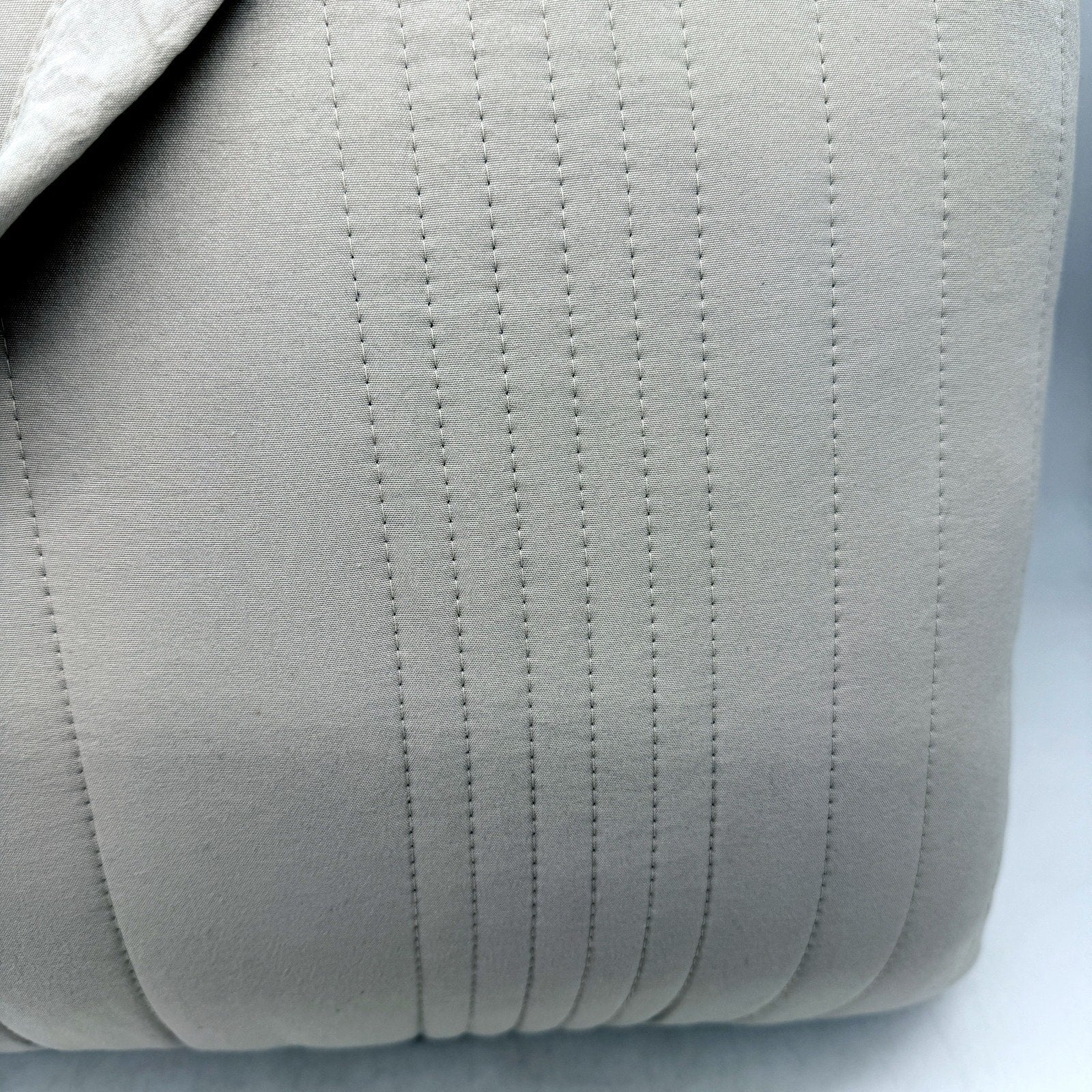 Soft Taupe Striped Stitched Effect Quilted Coverlet Set Fits QUEEN/KING NEW - Image 3