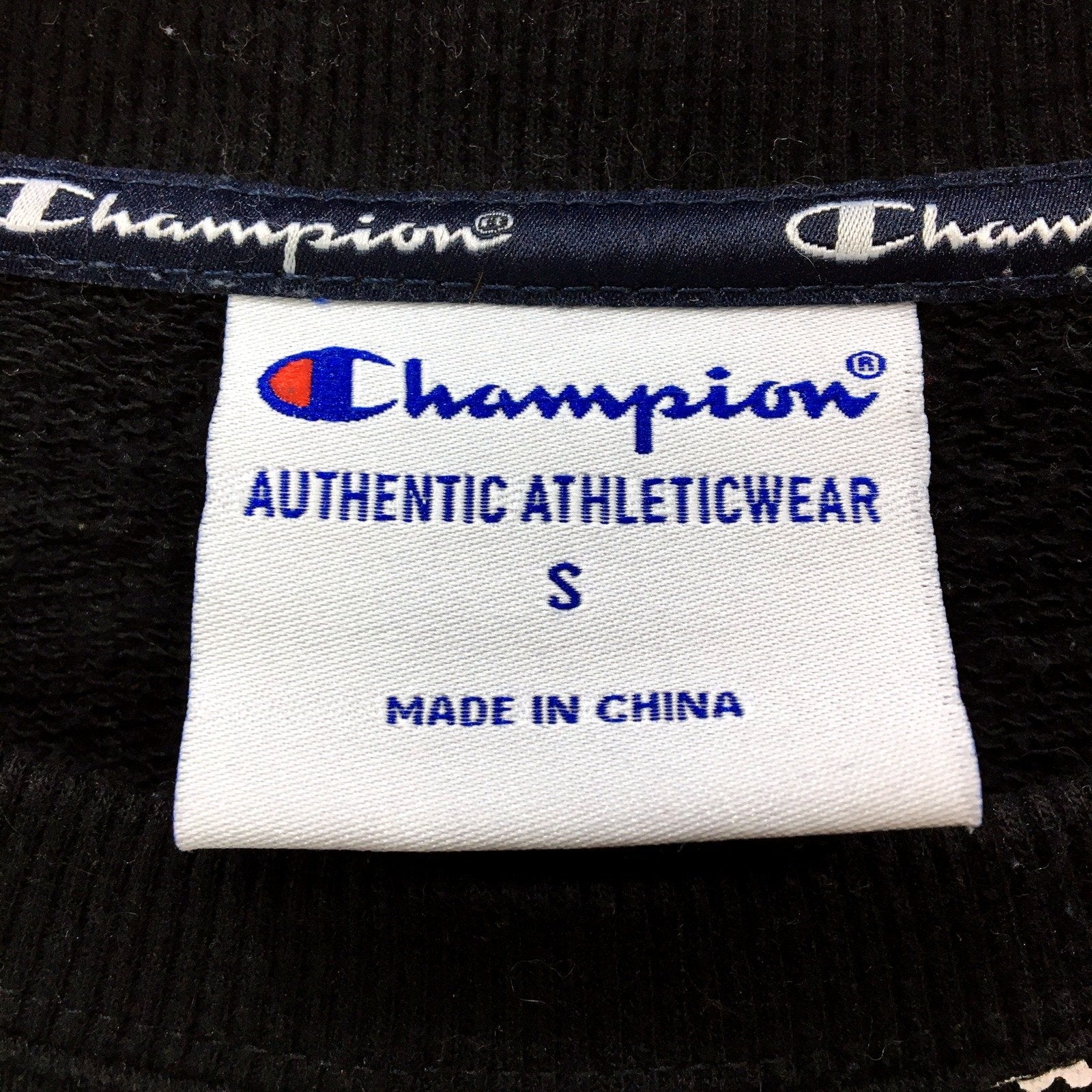 Champion Unisex Pullover Sweatshirt Black Comfortable Cotton Blend Size S - Image 4
