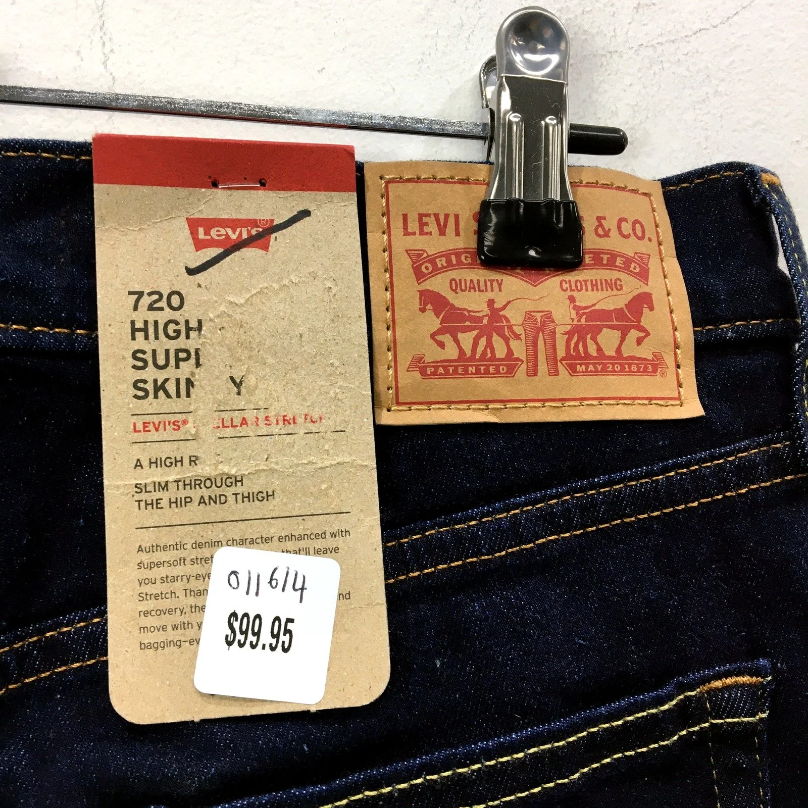 Levi's Womens High Rise Super Skinny Jeans 720 High Rise Super Skinny Dark NEW - Image 4