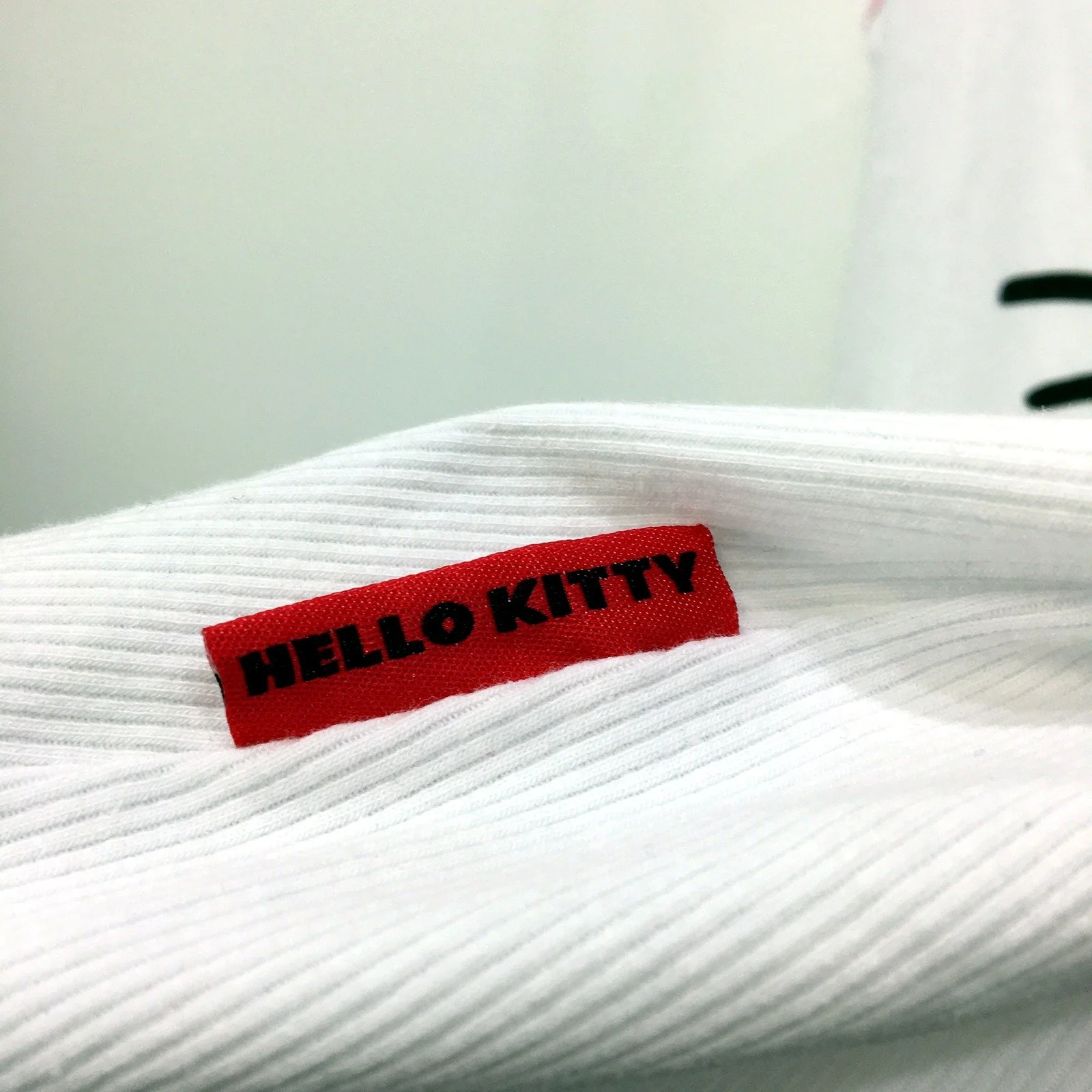 Hello Kitty Womens Singlet/Tank Top White with Pink Trim Cotton Blend Size 12 - Image 4