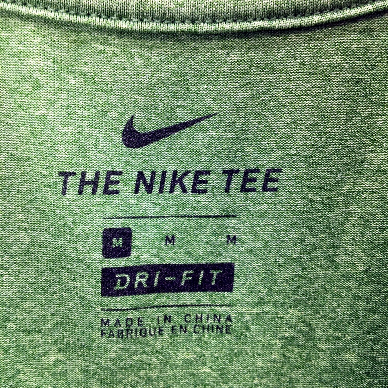 Nike Mens Dri-Fit Sleeveless Workout Top in Green, Size M - High-Performance - Image 4