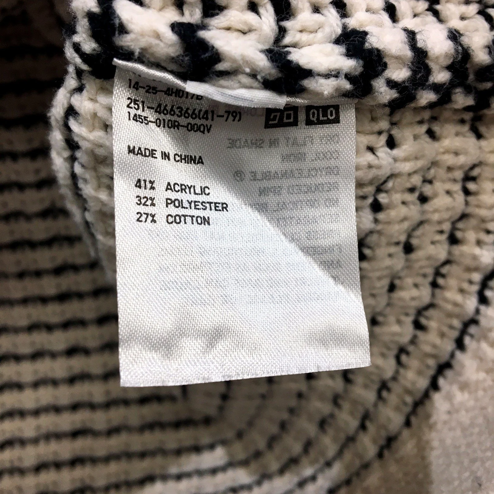 UNIQLO Womens Striped Cardigan Sweater in Black and Beige, XS Size - Image 4