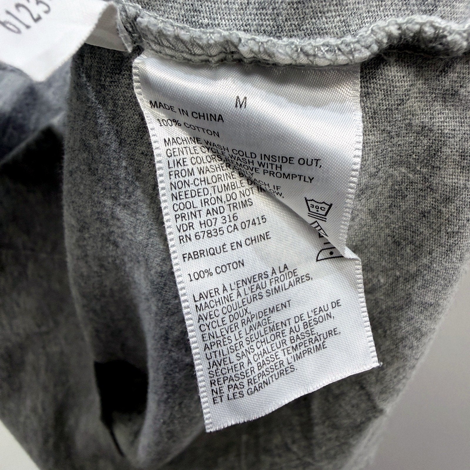 Nautica Mens Gray Cotton T-Shirt for Casual Everyday Wear, Size M - Image 4