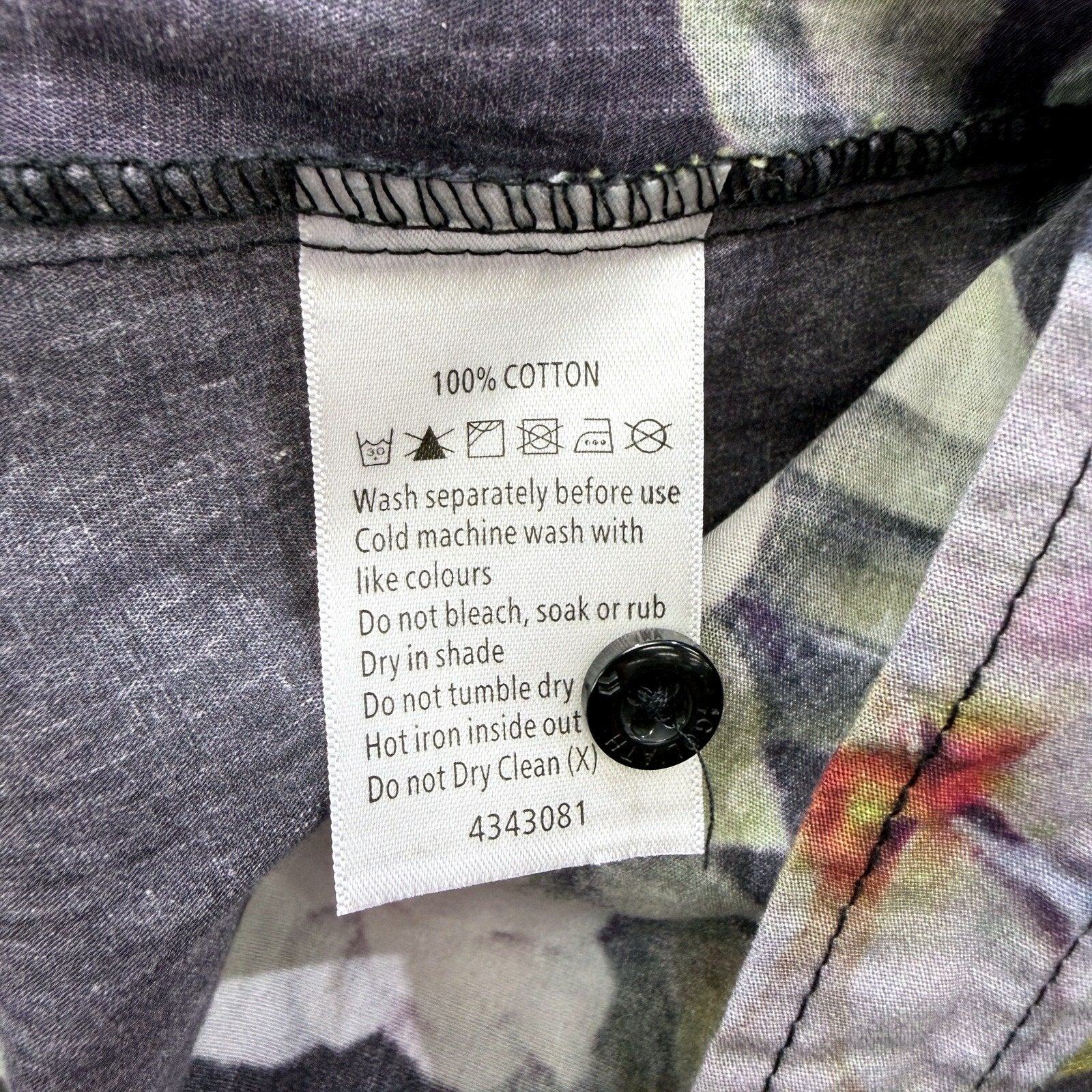 Goliath Mens Floral Button-Down Shirt Black with White and Green Print Size L - Image 3