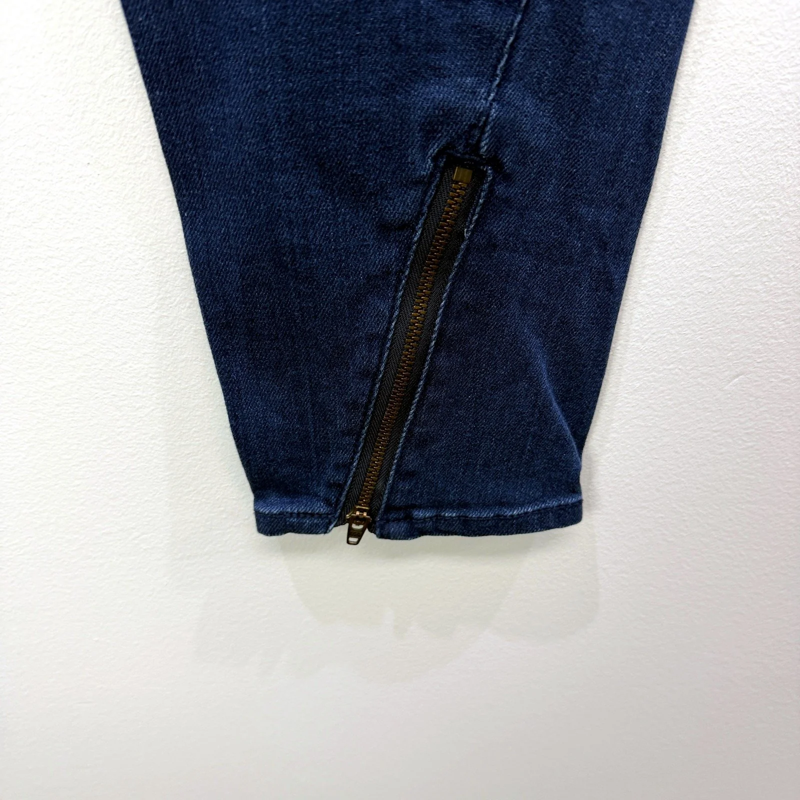 Lee Womens Dark Blue Denim Short Jeans for Petite Sizes 14 Size 14 Short - Image 3