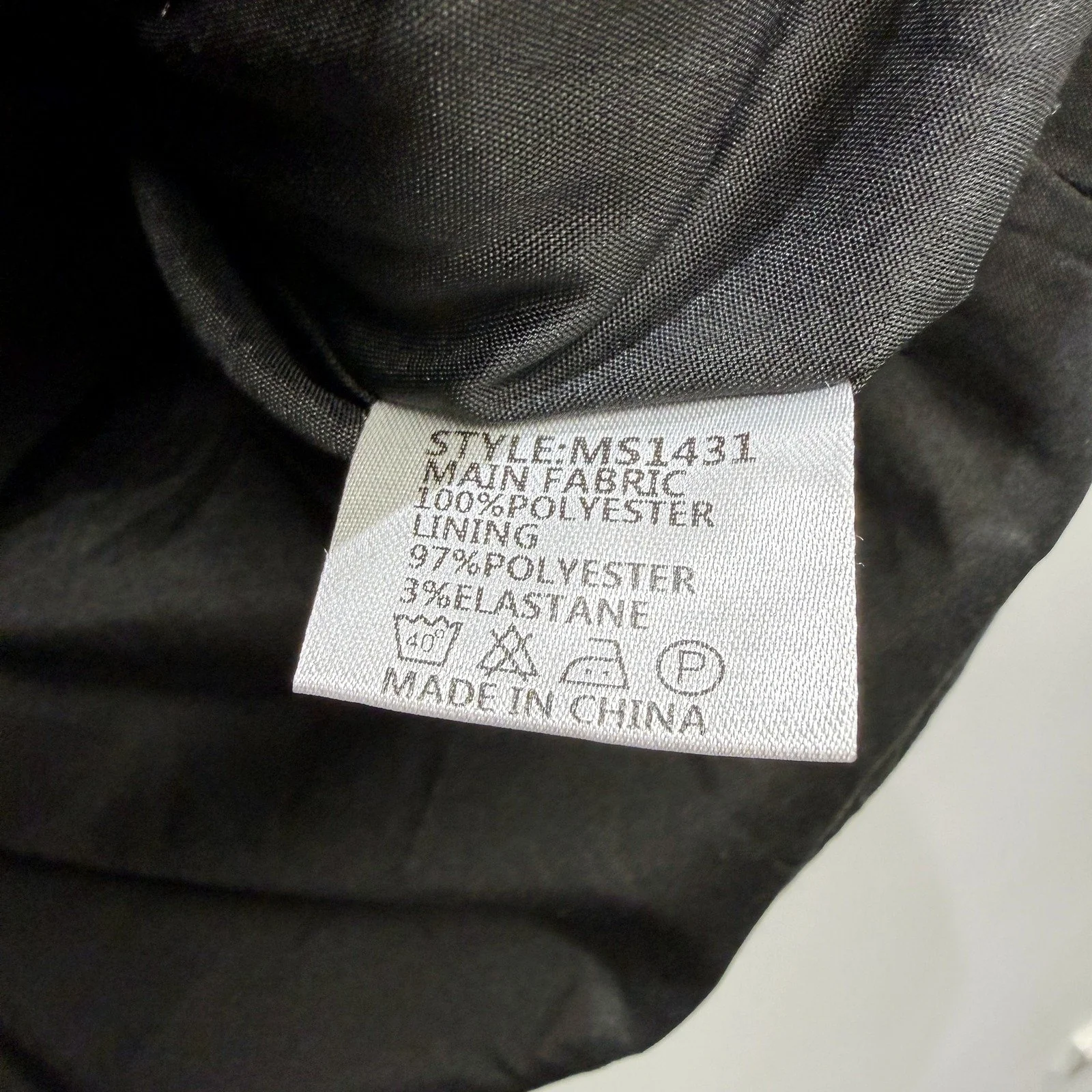 Madison The Label Womens Black Quilted Insulated Puffer Vest XL - Image 4