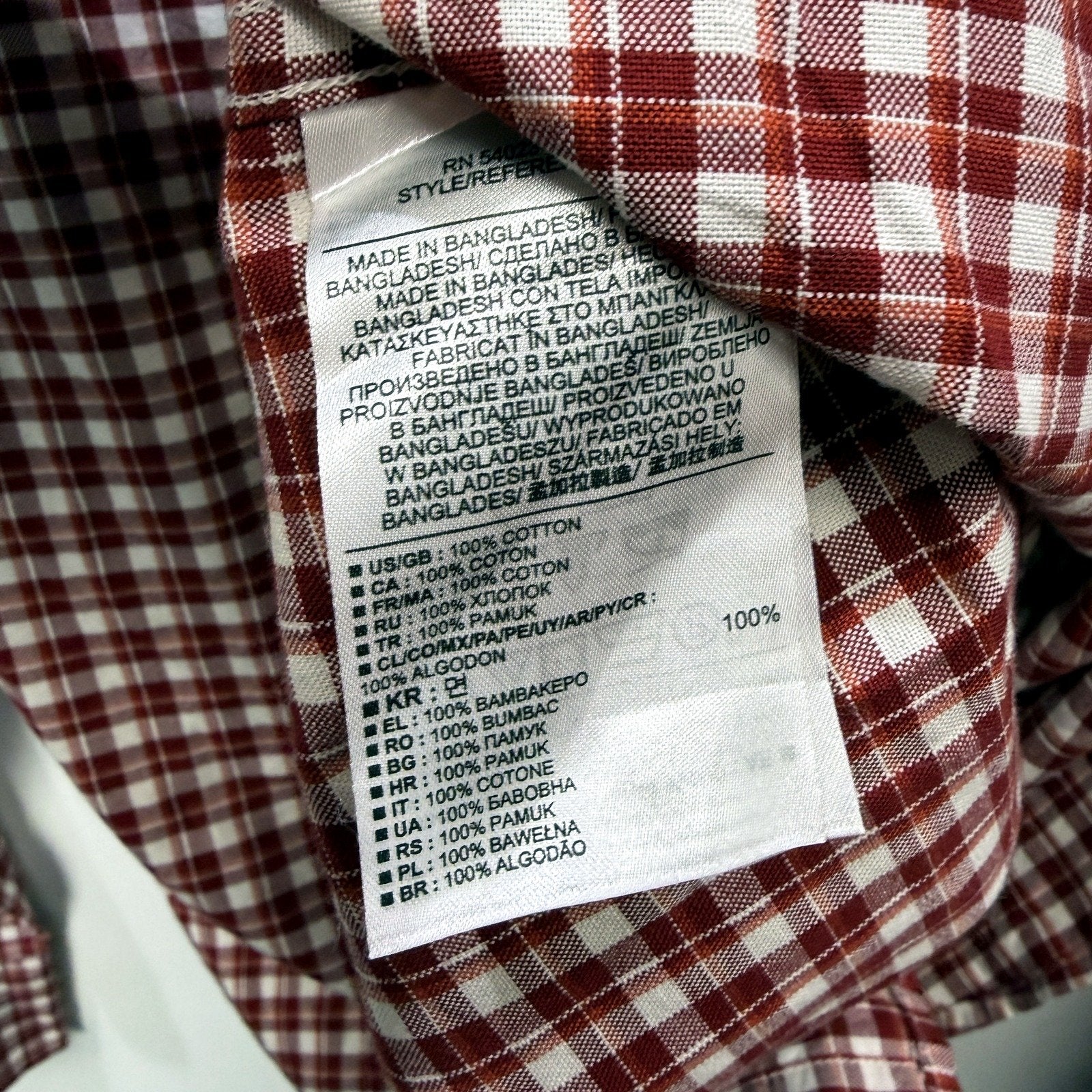 Banana Republic Mens Plaid Button-Down Shirt Red and White Long Sleeve Size L - Image 4