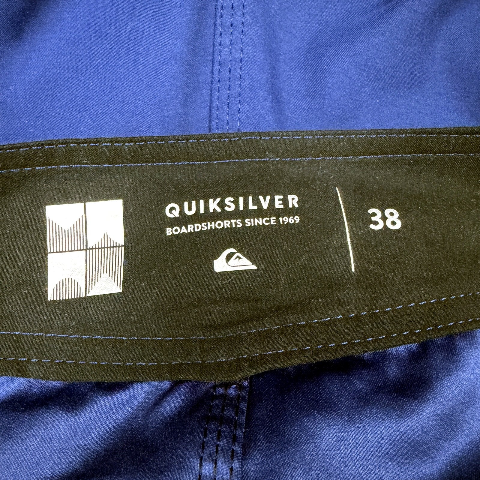Quiksilver Mens Blue Cargo Pocket Boardshorts Swim Trunks Size 38 NEW - Image 6