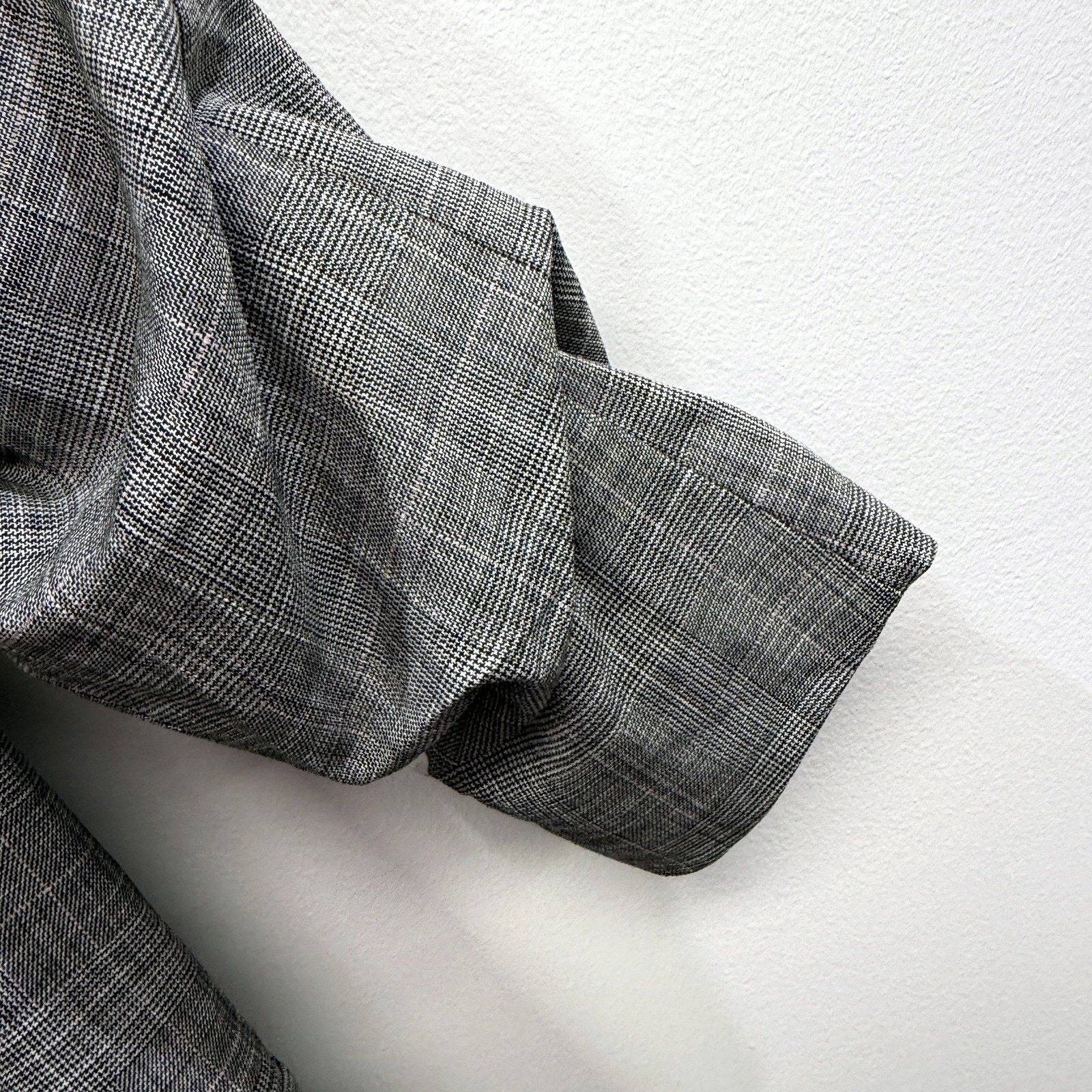 H&M Womens Gray Plaid Puff Sleeve Blazer for Work, Office, Formal Occasions - Image 5