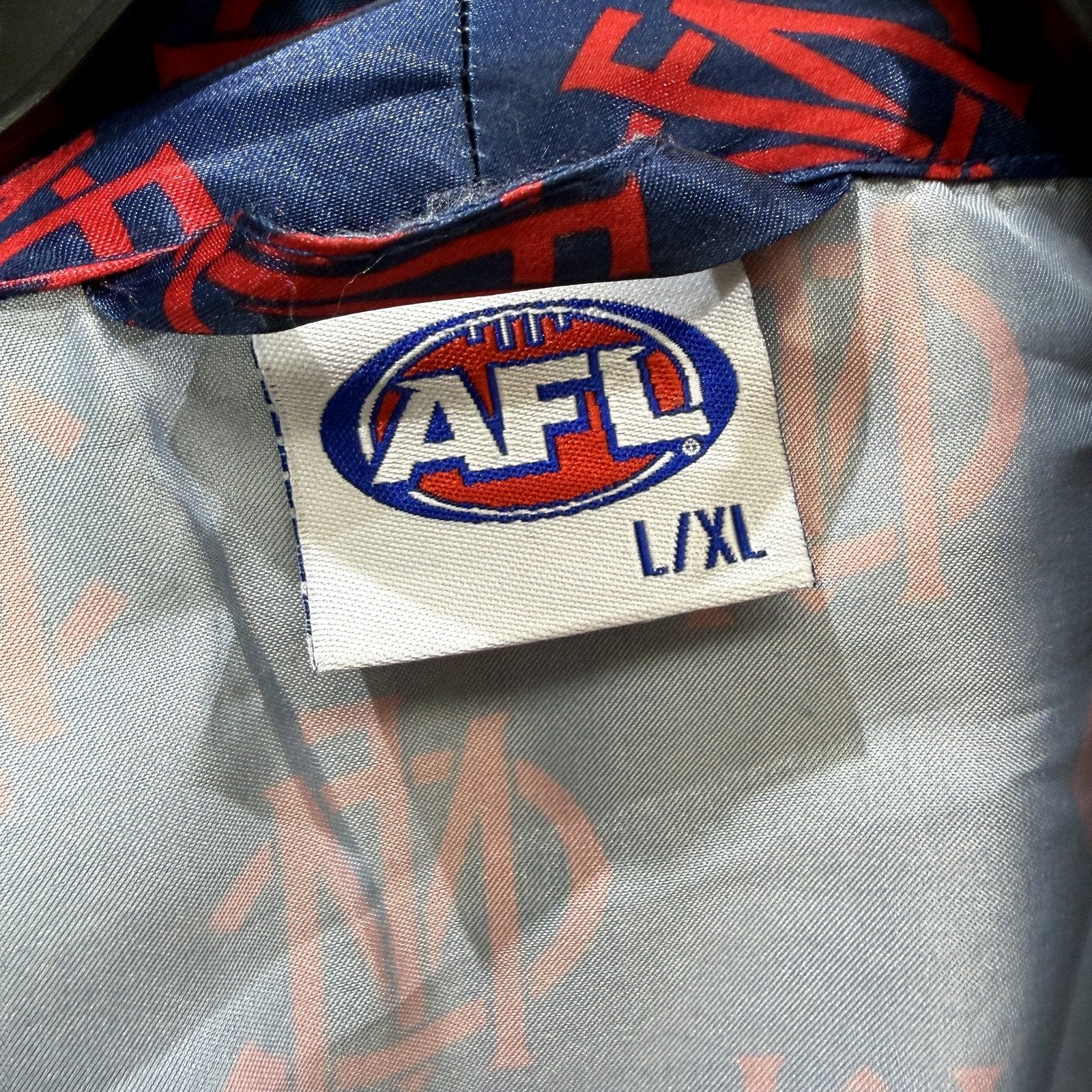 AFL Mens Navy Blue and Red Dressing Robe Loungewear, Large/X-Large Size L/XL - Image 6