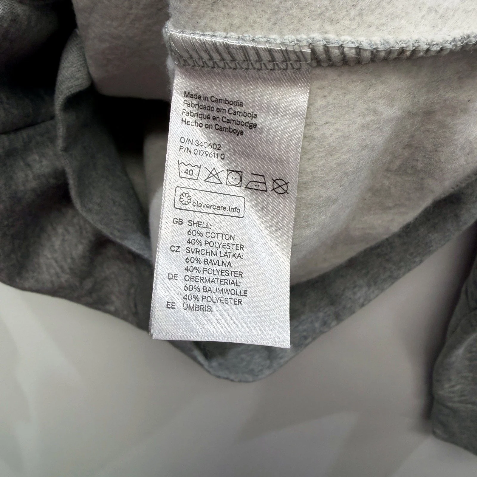 H&M Womens Gray Pullover Sweatshirt Comfortable Casual Relaxed Fit Size M - Image 3