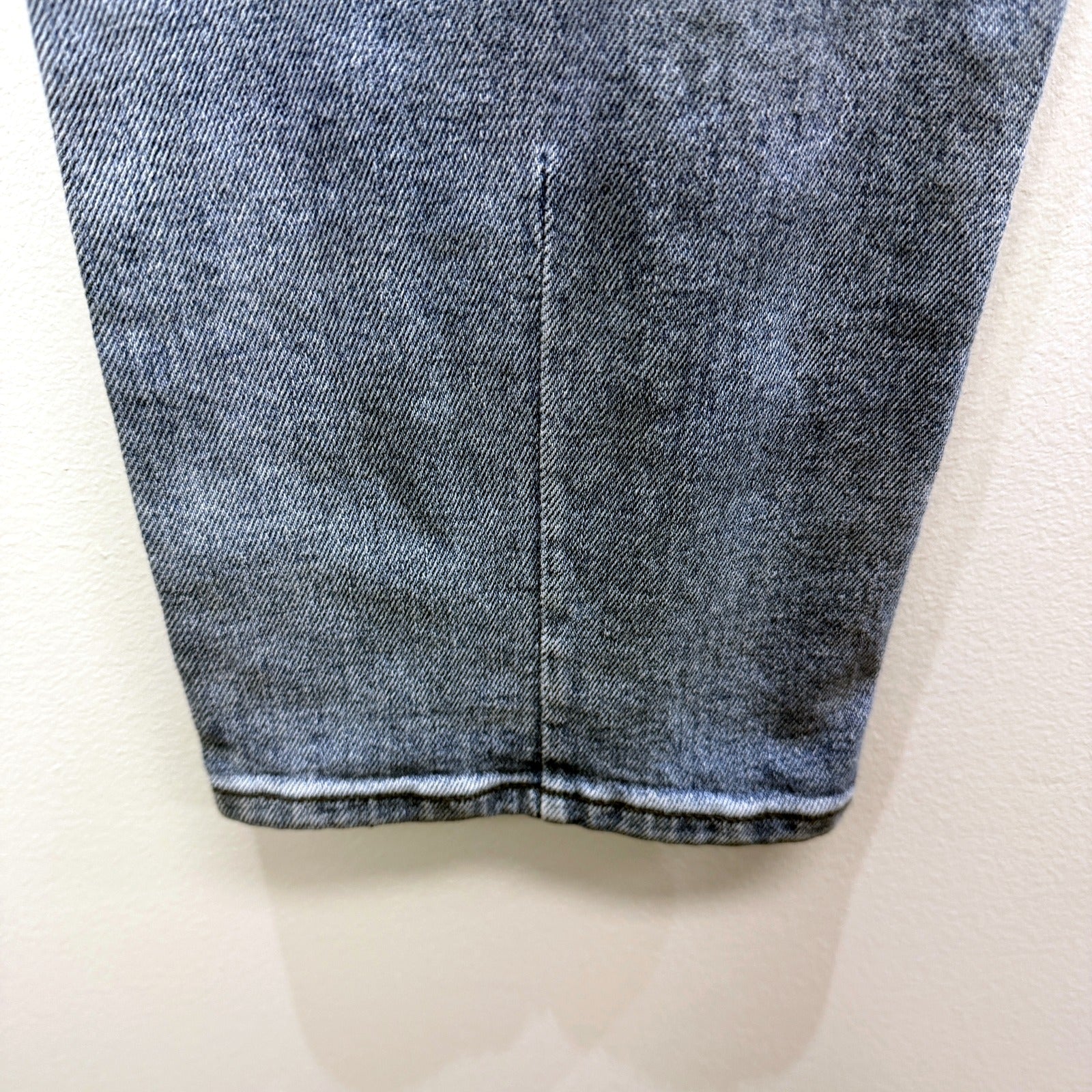 Neuw Mens Ray Tapered Supersonic Slim Fit Light Blue Jeans Size 36:34 NEW - Image 2