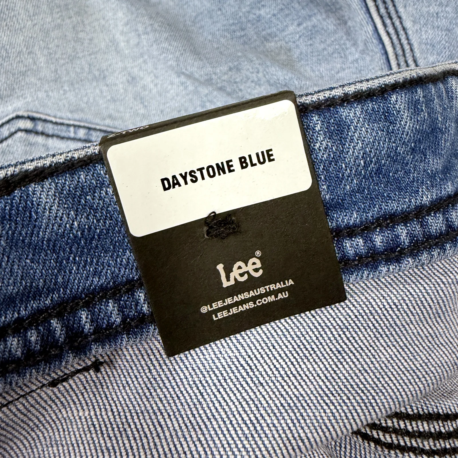 Lee Mens Slim Tapered Fit Daystone Blue Jeans, Size 38 NEW - Image 7