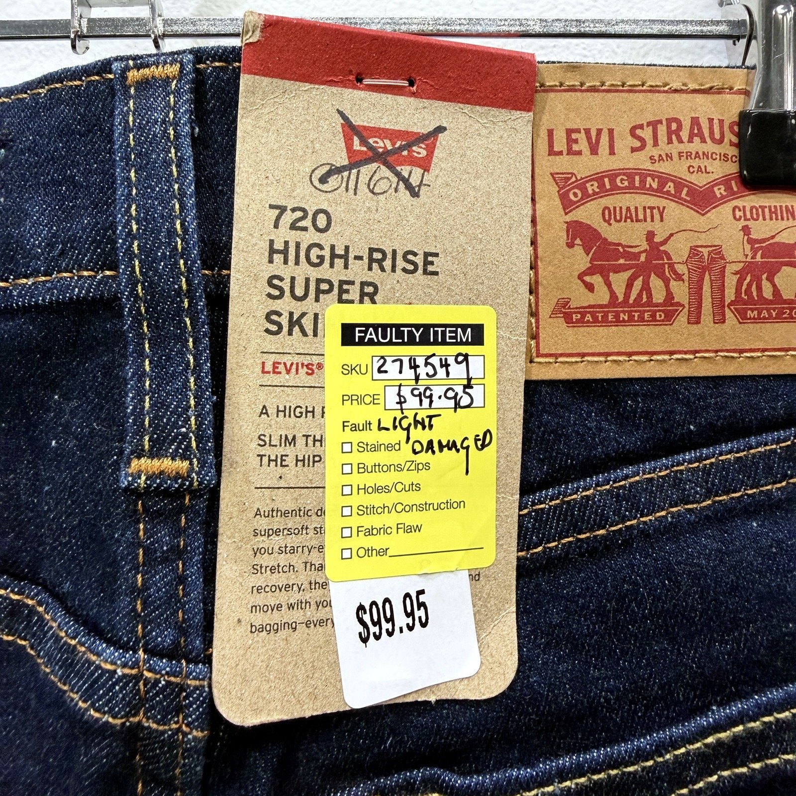 Levi's Womens 720 High-Rise Super Skinny Jeans Dark Indigo Size 24 x 30 NEW - Image 5