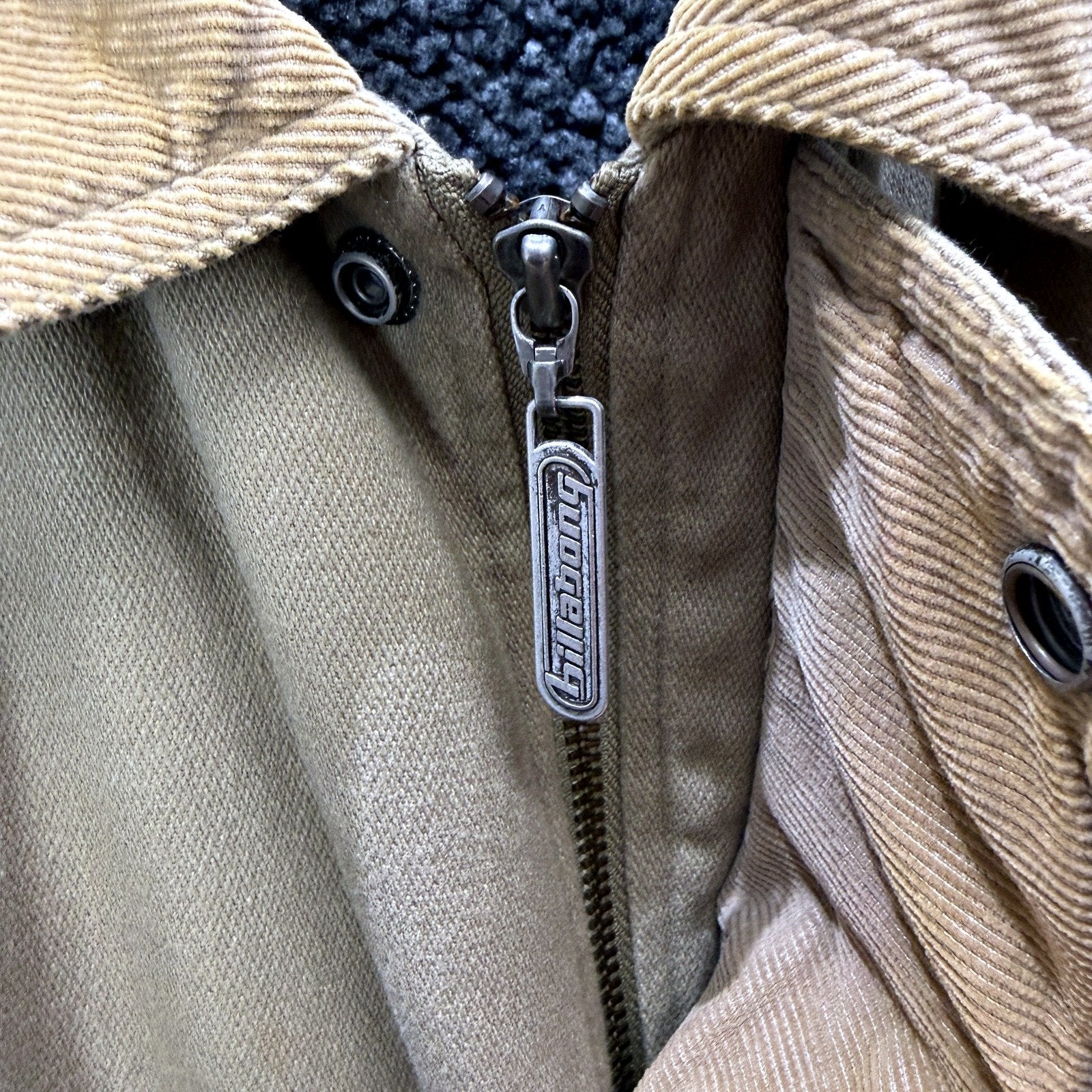 Billabong Mens Corduroy Canvas Jacket for Casual Outdoor Work in Tan, Size XL - Image 3