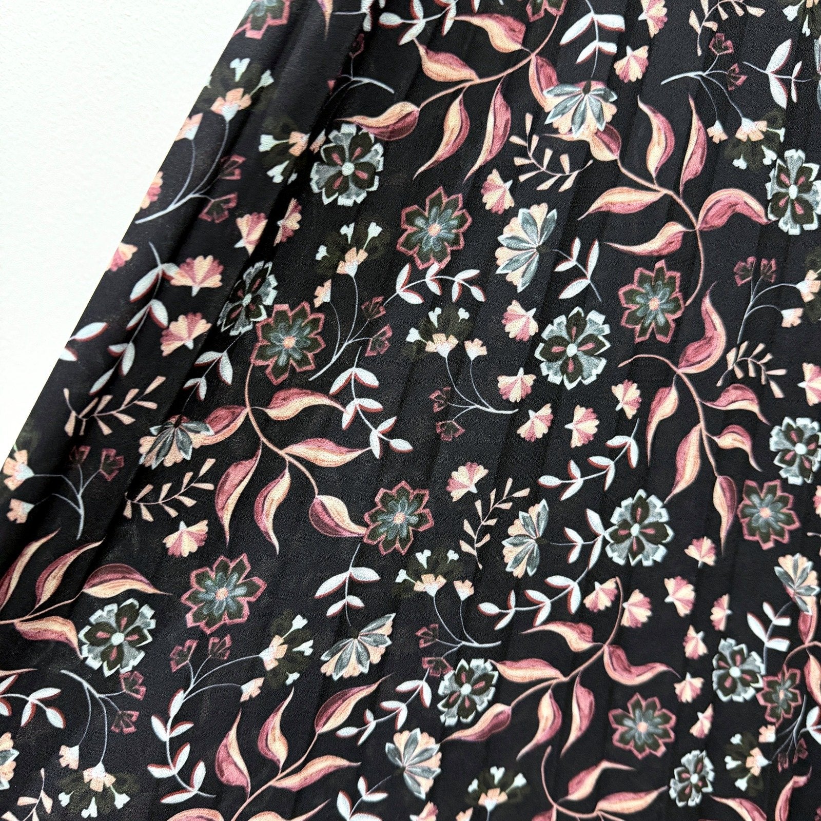Portmans Womens Pleated Floral Midi Skirt in Multi Color & - Size 12 - Image 5