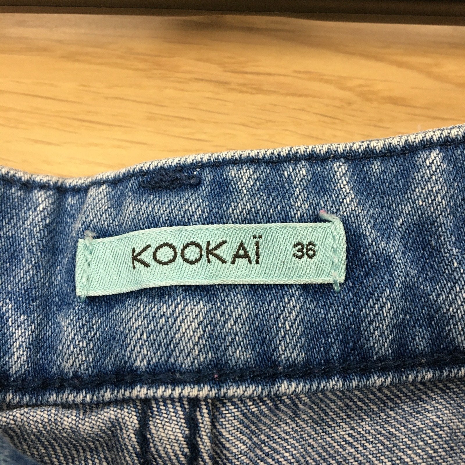 Kookai Denim Shorts Women's Frayed High Waisted Blue Size 36 NEW - Image 3
