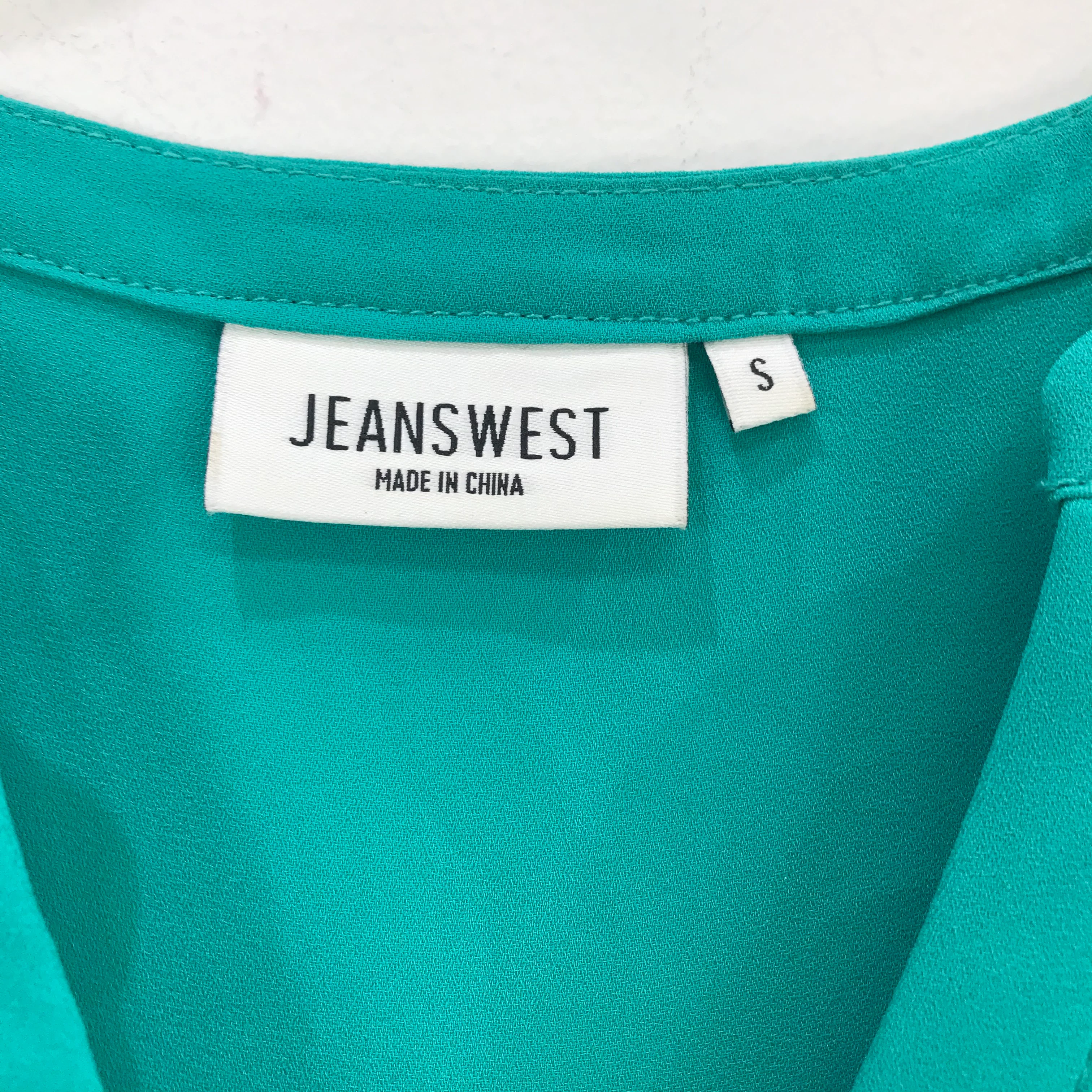 Jeanswest Women's Sleeveless V-Neck Tank Top Teal Size S - Image 3