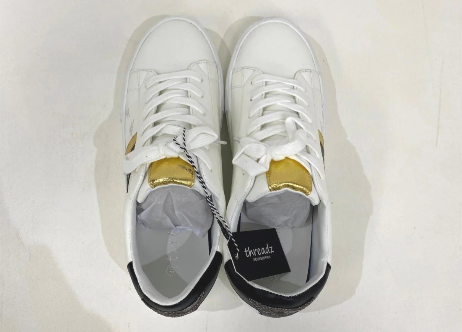 Threadz Blk,Gld,Silv Striped Bug Sneakers Ladies Various Sizes NEW - Image 4